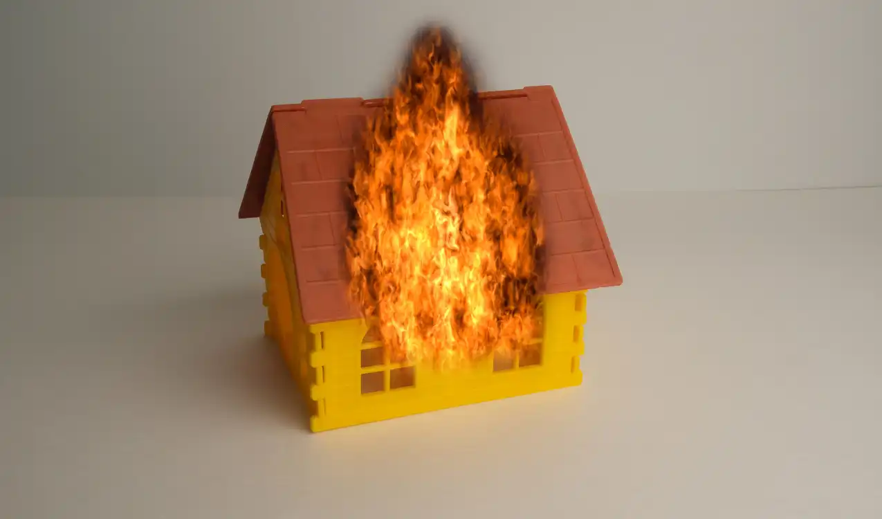 Fire risk assessment document for leasehold block of flats missing from auction legal pack